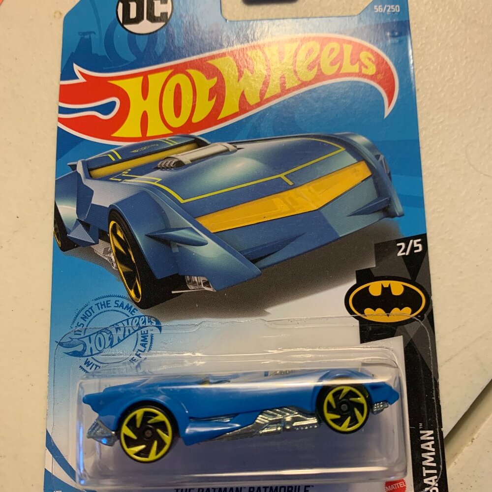 DC 1:64 Hot Wheels 2020 Blue Diecast The Batman Batmobile NEW IN PACKAGE